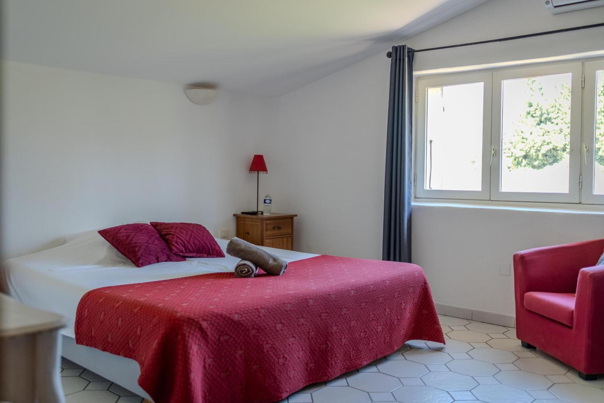 Le Vieux Platane Hotel Cairanne Exterior foto